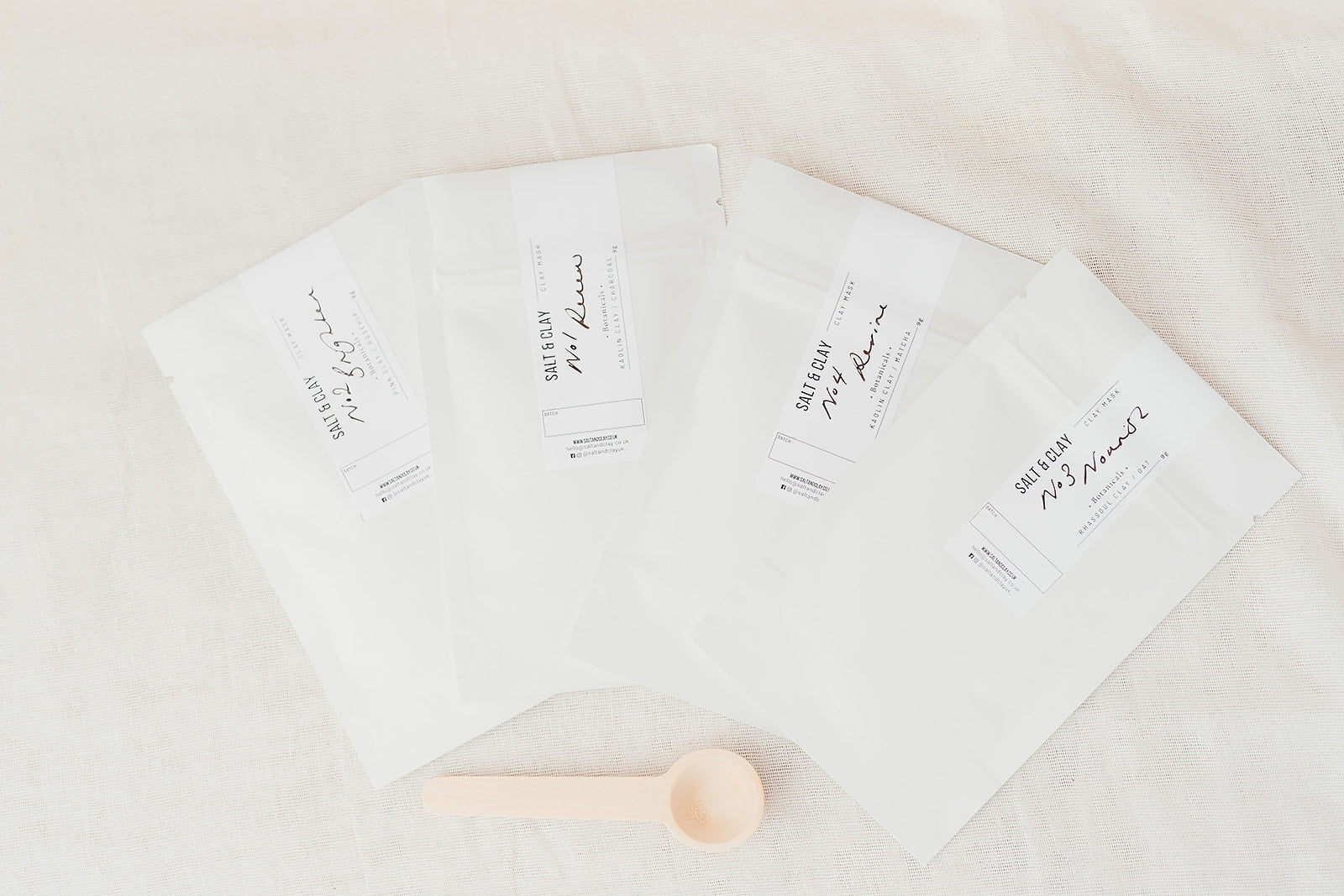 No.4 Revive Clay Mask [Kaolin Clay & Matcha Green Tea]