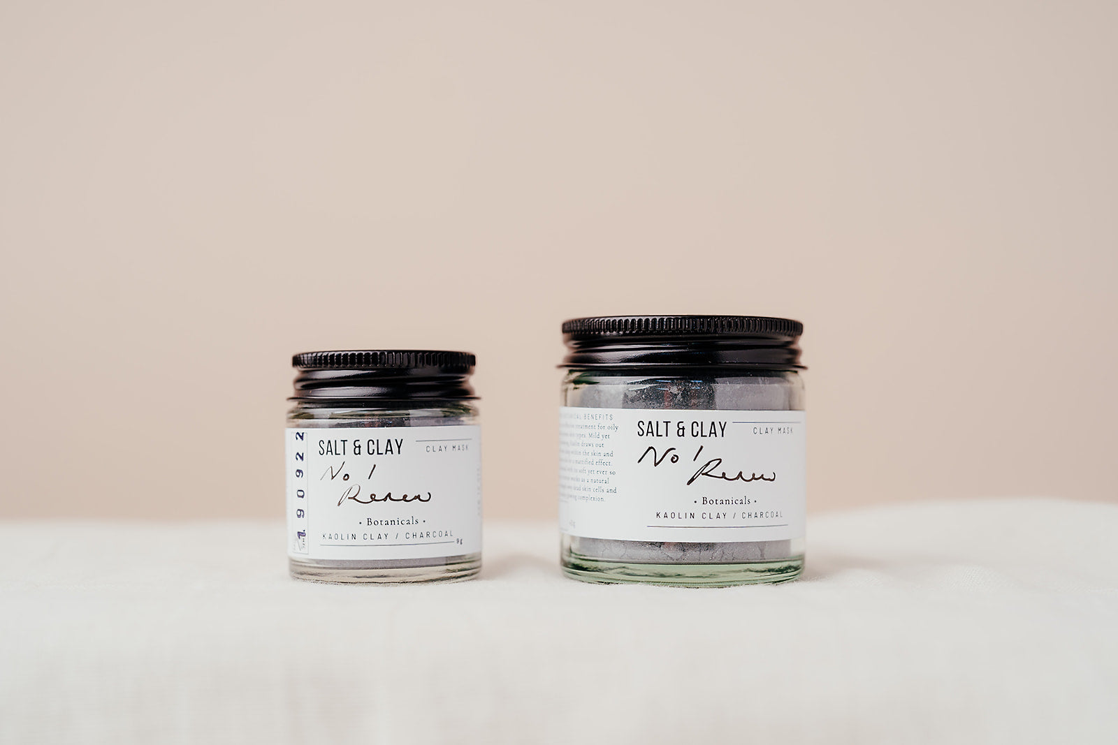 No.1 Renew Clay Mask [Kaolin & Charcoal]